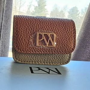 New Parisa Wang Airpod Pro leather case.
